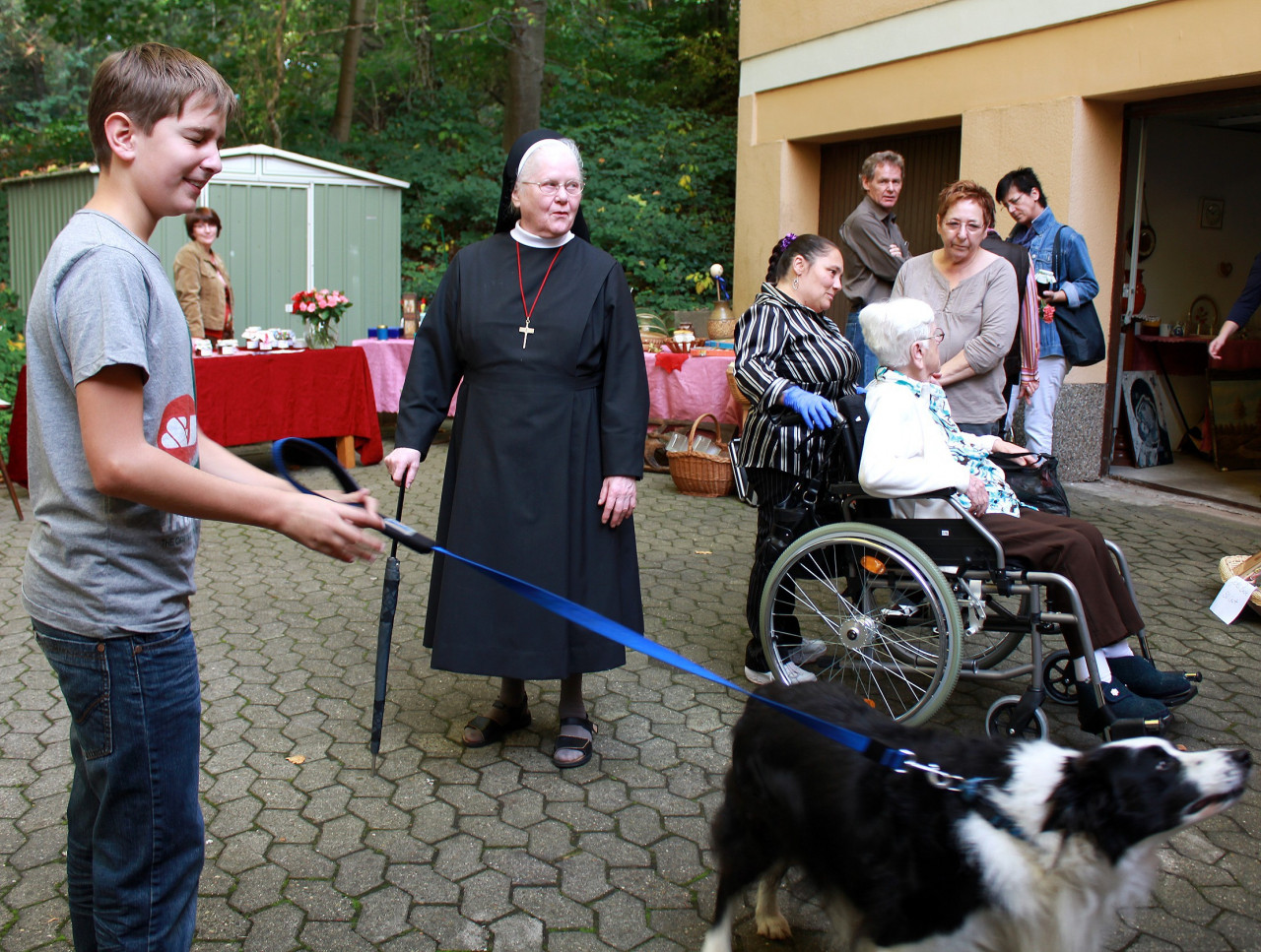 1. Flohmarkt im SeniorenHaus Bergfriede