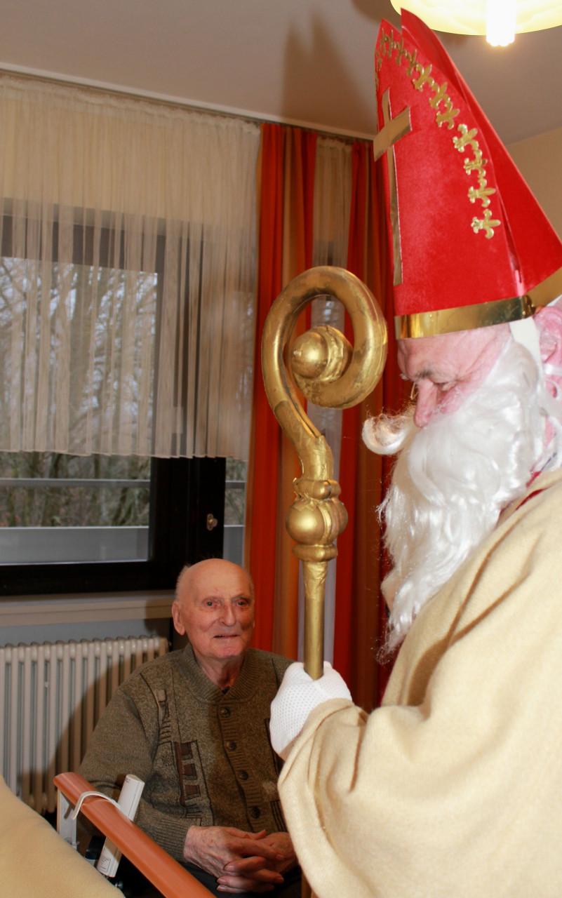 Freude über den Besuch des Nikolaus